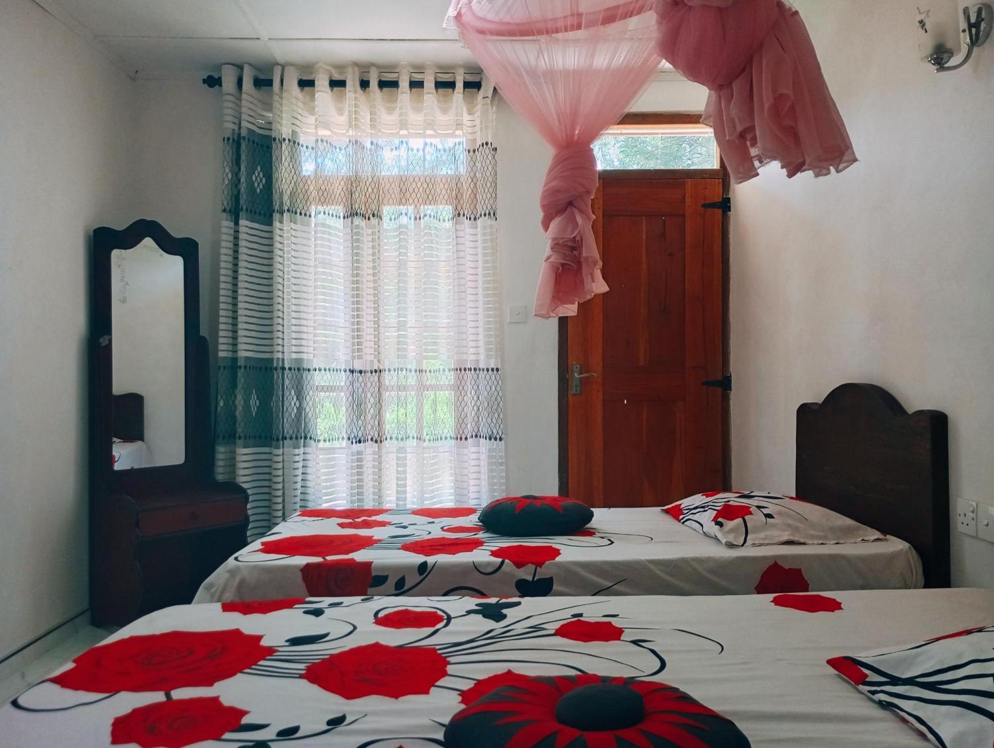 Pleasure Mount Homestay Ела Екстериор снимка